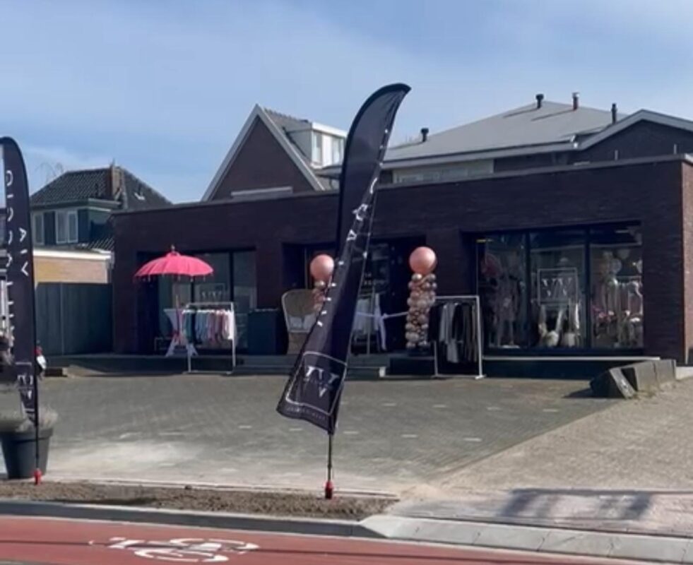 Via Villaggio Noord-Scharwoude