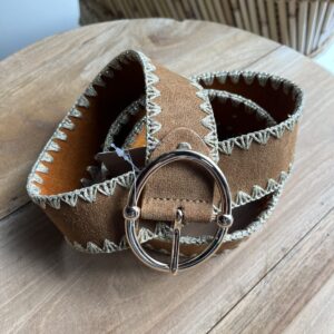 Suedelook Riem 23116 met Gouden Details Camel