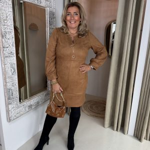 Mi Piace Suedine Jurk 2020096 Cognac