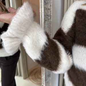 Alternative view of Zachte Trui Streep 1890 Bruin/Off-White