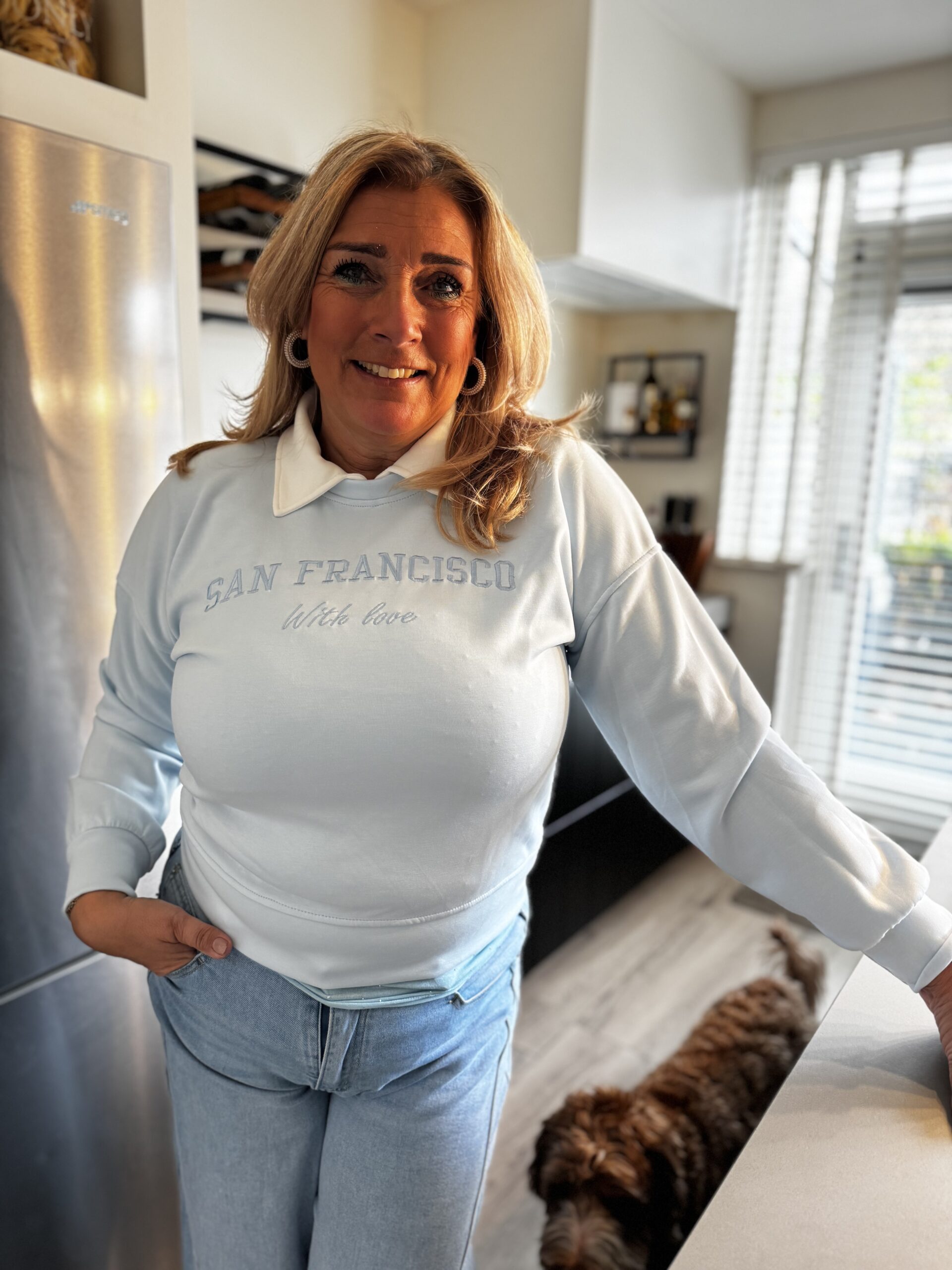 Sweater San Francisco met Kraagje Licht Blauw