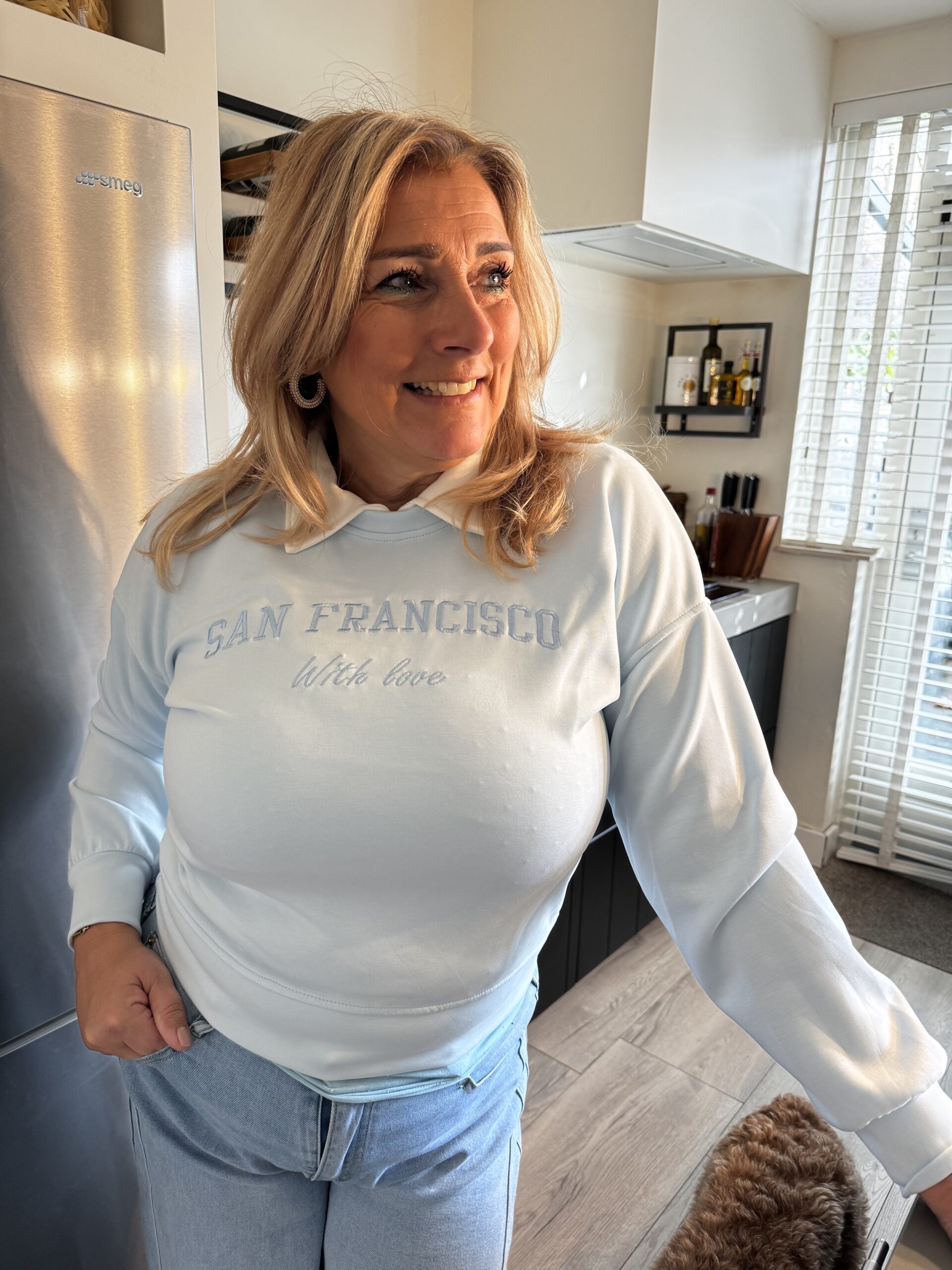 Sweater San Francisco met Kraagje Licht Blauw - Afbeelding 3
