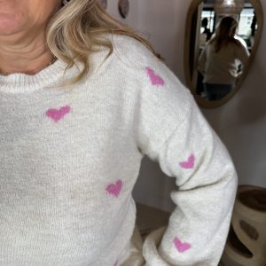 Alternative view of Trui Amber 1835 met Hartjes Zand/Roze