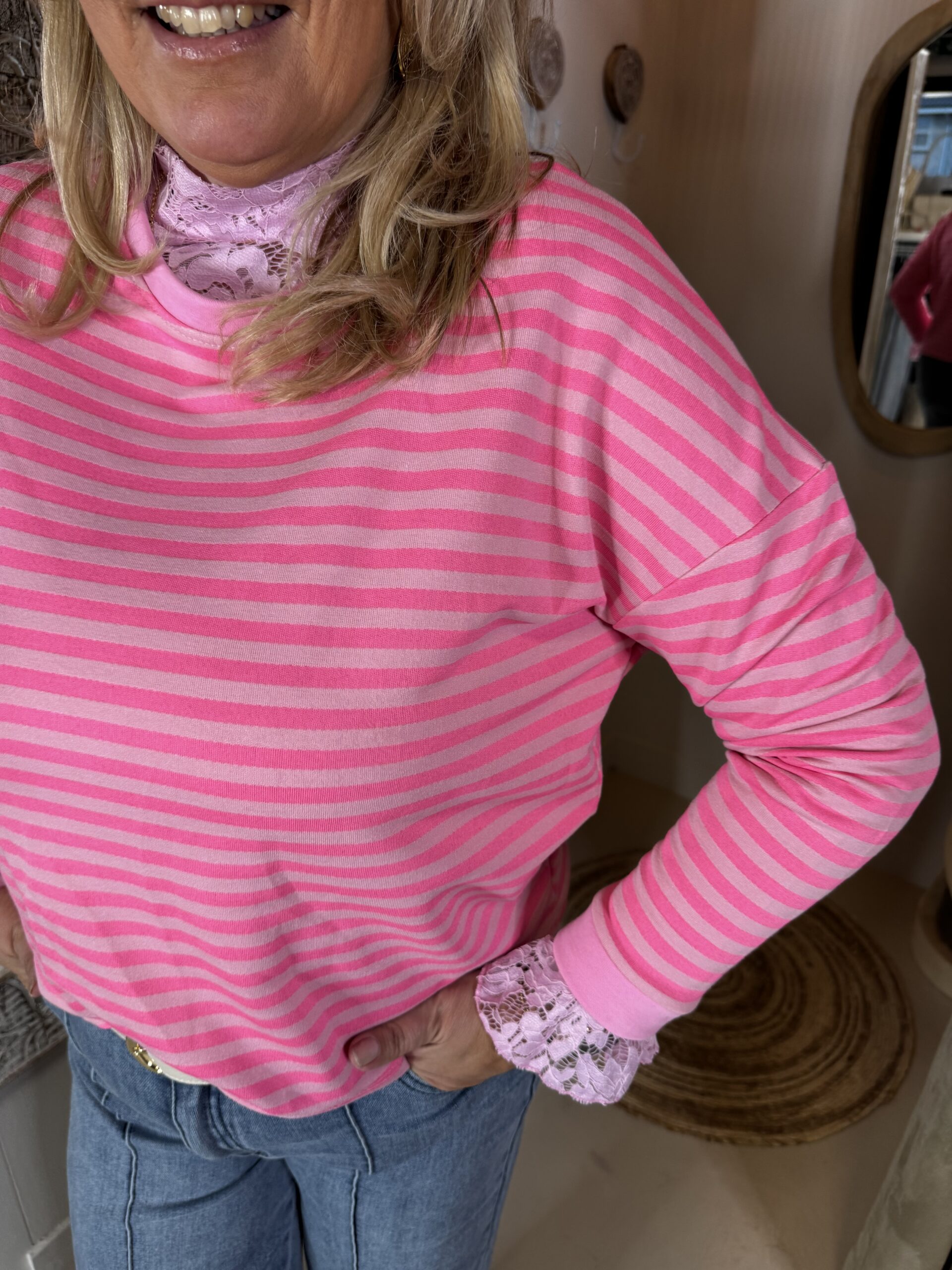 Sweater Q2128 Streep Roze - Afbeelding 2