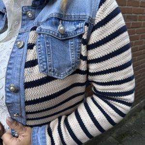 Alternative view of Geweldig Spijkerjasje E453 Gestreept gehaakt Donker Blauw