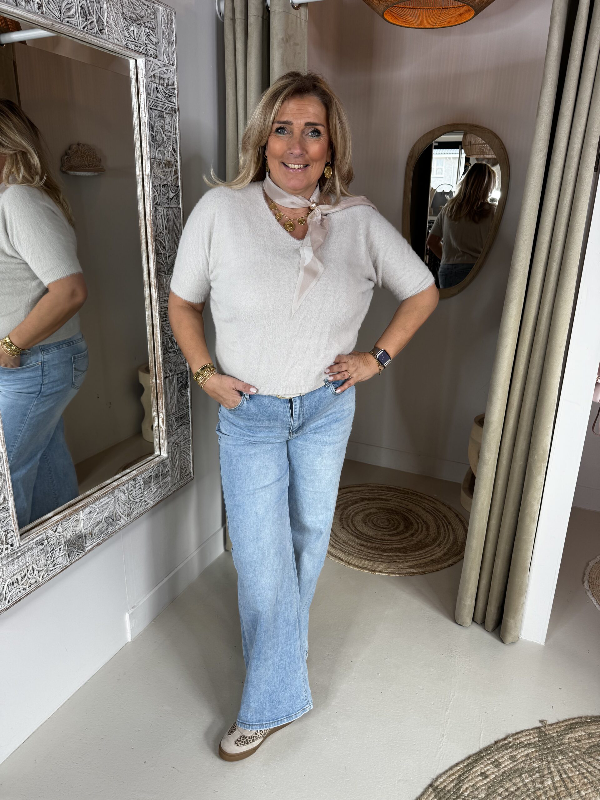 Alpaca Trui Cherine T24 met Sjaaltje Zand