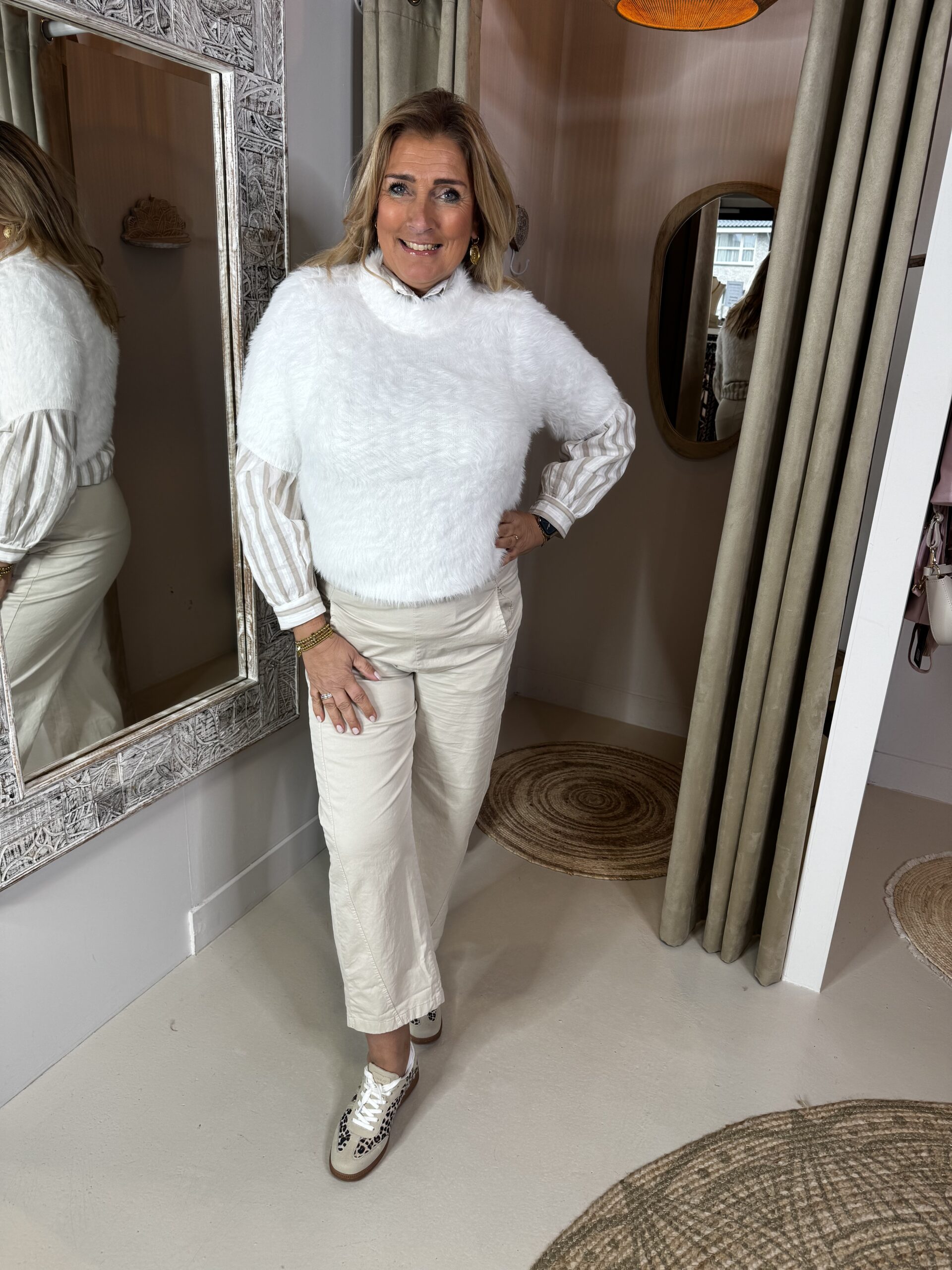 Korte Mouw Trui Soft Viscose 869 Off-White