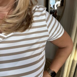 Mi Piace Travelstof Shirt 202080 Latte/Off-White Stripe