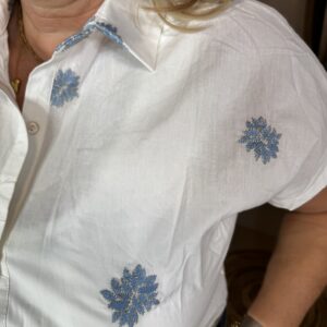 Alternative view of G-Maxx Arlise Blouse Off-White/Blue