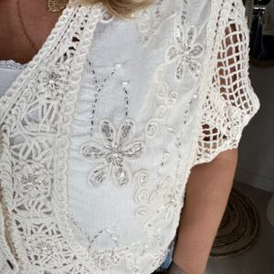 Alternative view of Gehaakt Vestje met Kraaltjes 5568 Crème