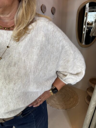 Vleermuis Trui Leuke Mouw Vicky Off-White via villaggio